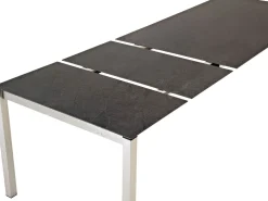 Ausziehbarer Keramik-Gartentisch Zement