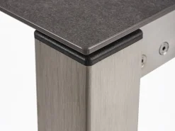 Ausziehbarer Keramik-Gartentisch Zement