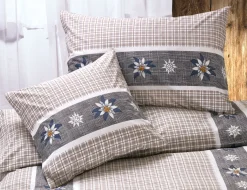 Bettwäsche braun kariert mit Edelweiss