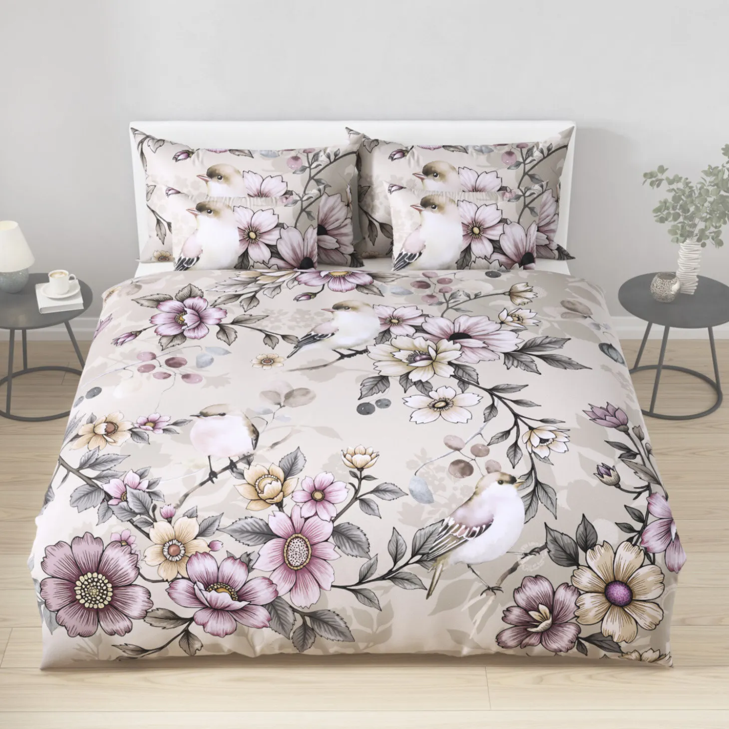 Bettwäsche mit Blumen- und Vogelmotiv
