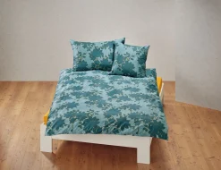Bettwäsche mit floralem Muster