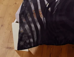 Bettwäsche mit kunstvollem Zebra