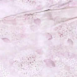 Bettwäsche mit prachtvollen Blüten