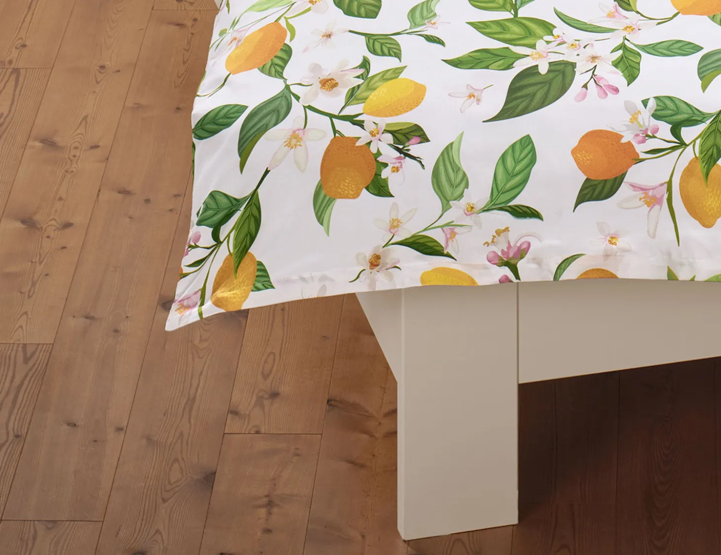 Bettwäsche mit sommerlichem Zitronenmuster