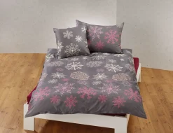 Bettwäsche mit verschiedenen Schneeflockenformen
