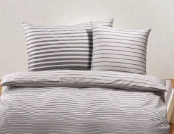 Bettwäsche Satin mit eleganten Streifen