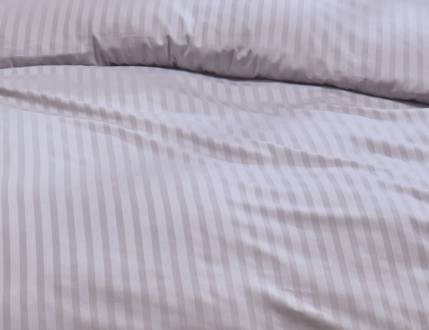 Bio-Satin-Bettwäsche uni gestreift