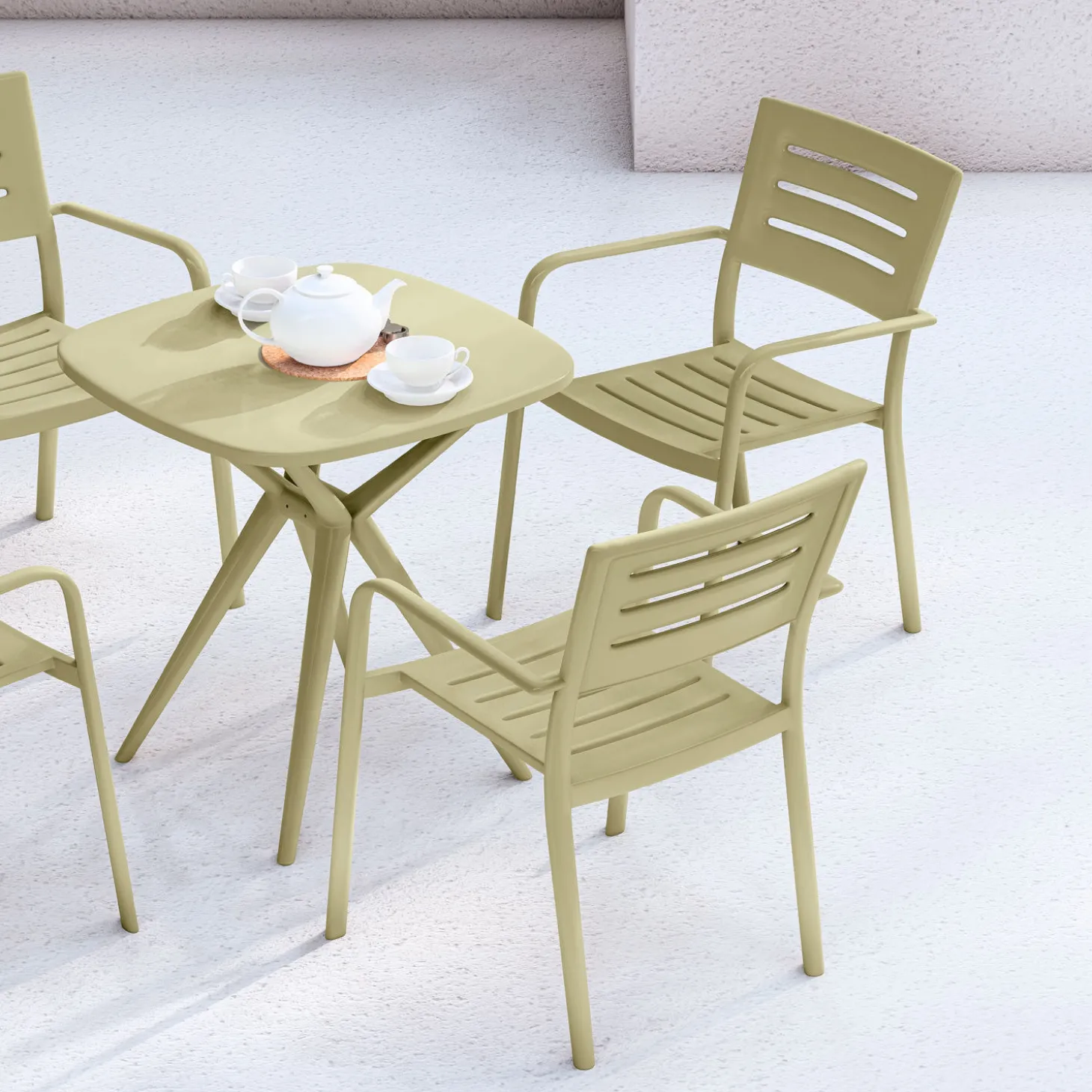 Bistro-Set Orla, aus recyceltem Kunststoff