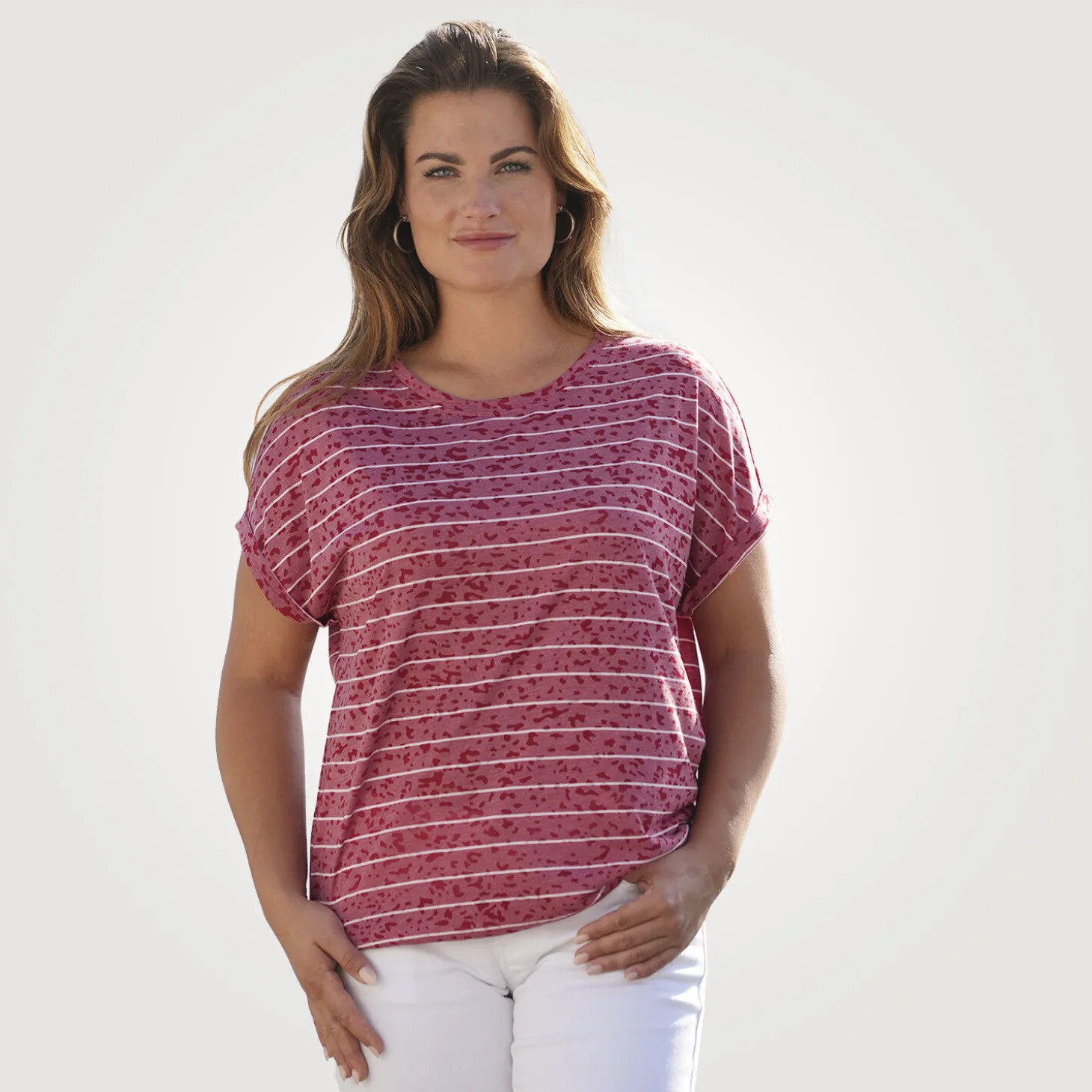 Damen-T-Shirt in Burnout-Optik und mit Streifen
