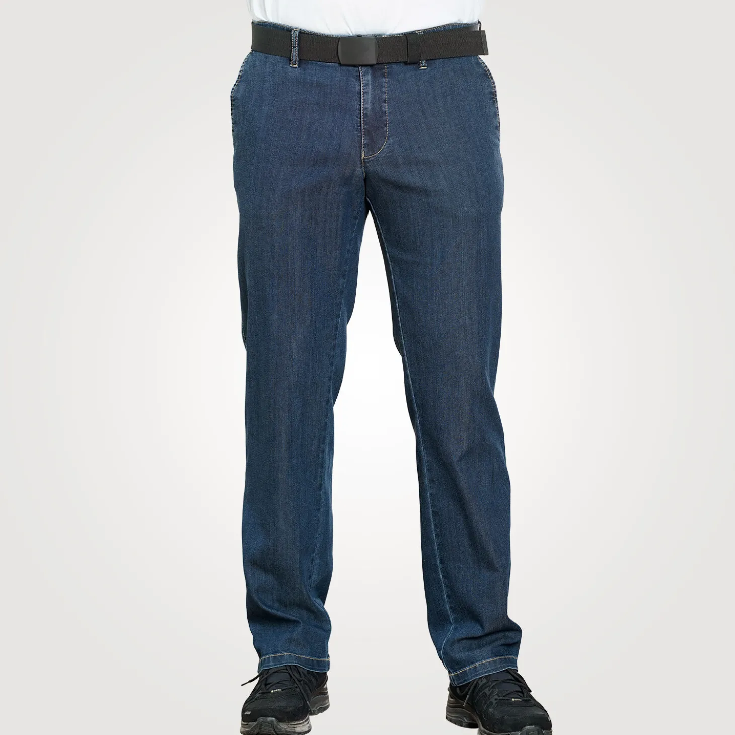 Formstabile Stretch Chino-Jeans