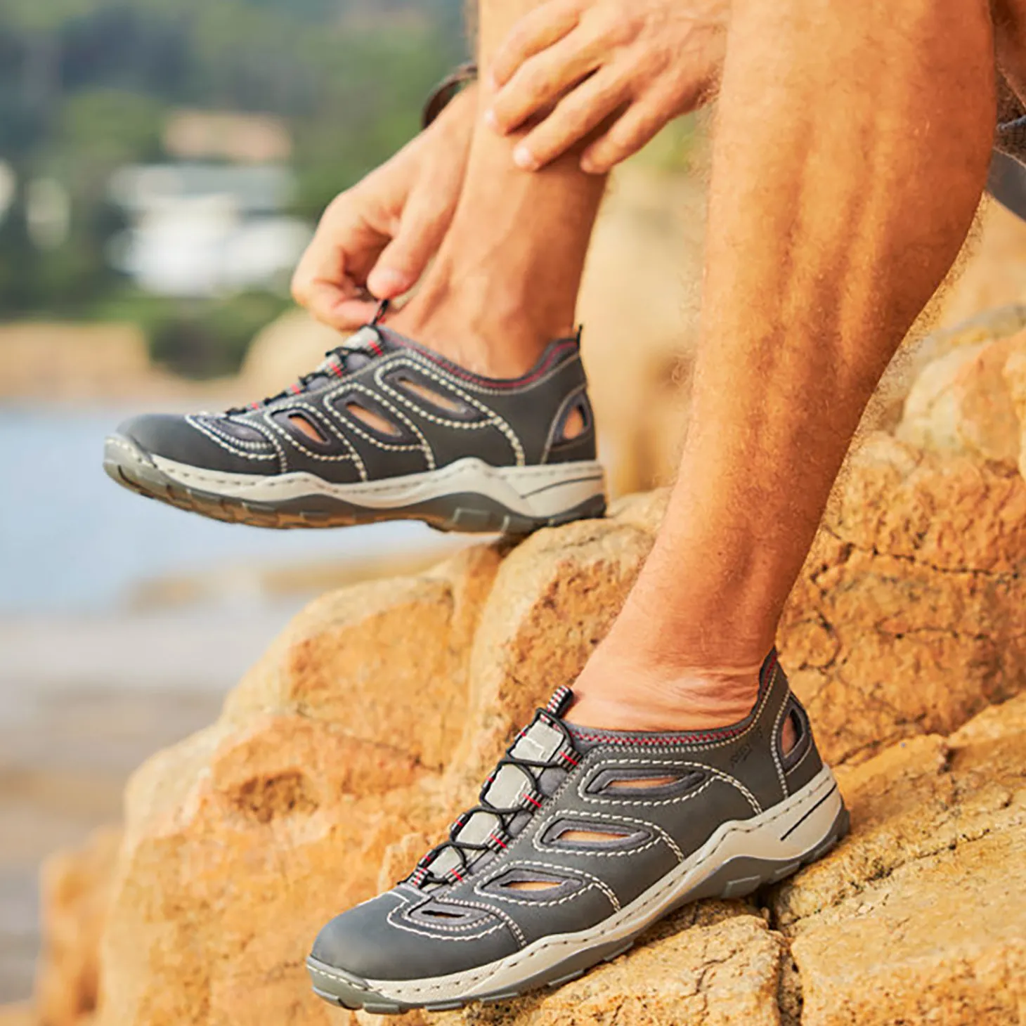 Funktioneller Rieker Outdoor-Schlupfschuh