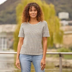 Gestreiftes Strick T-Shirt