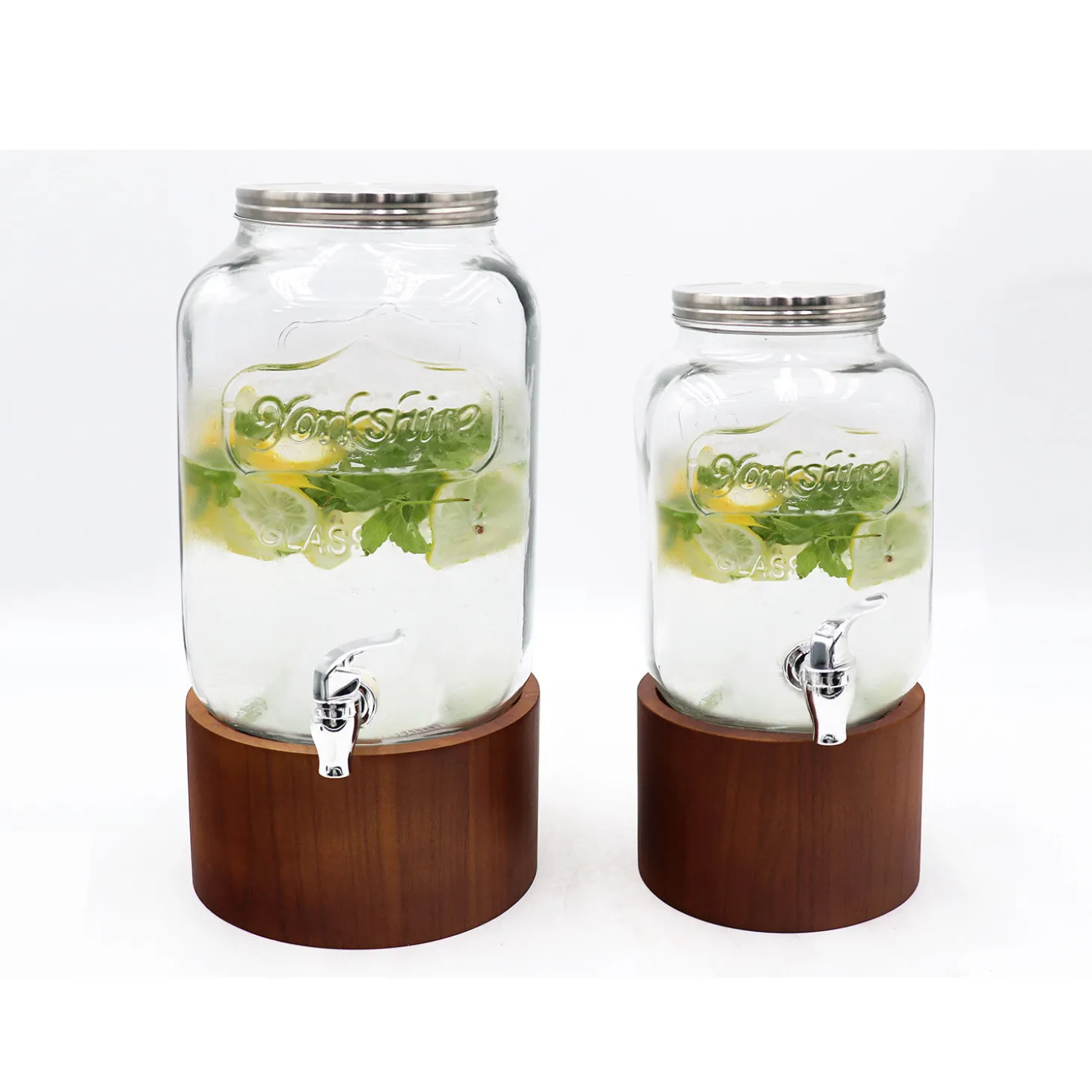Getränkespender aus Glas