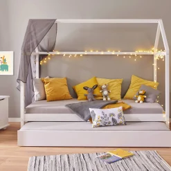 Hausbett aus massivem Kiefernholz