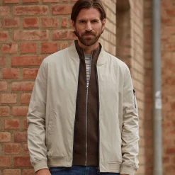 Herren Blouson in leichter Qualität und sportlichem Look