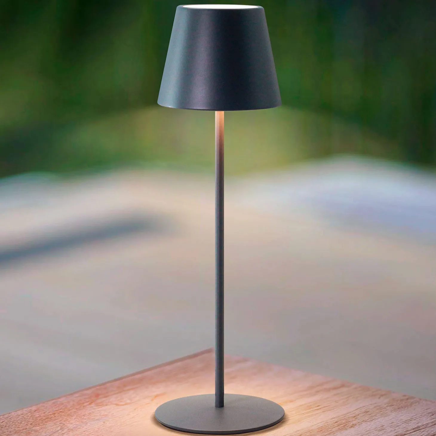 LED Tischleuchte Mia, RGB, für In- und Outdoor