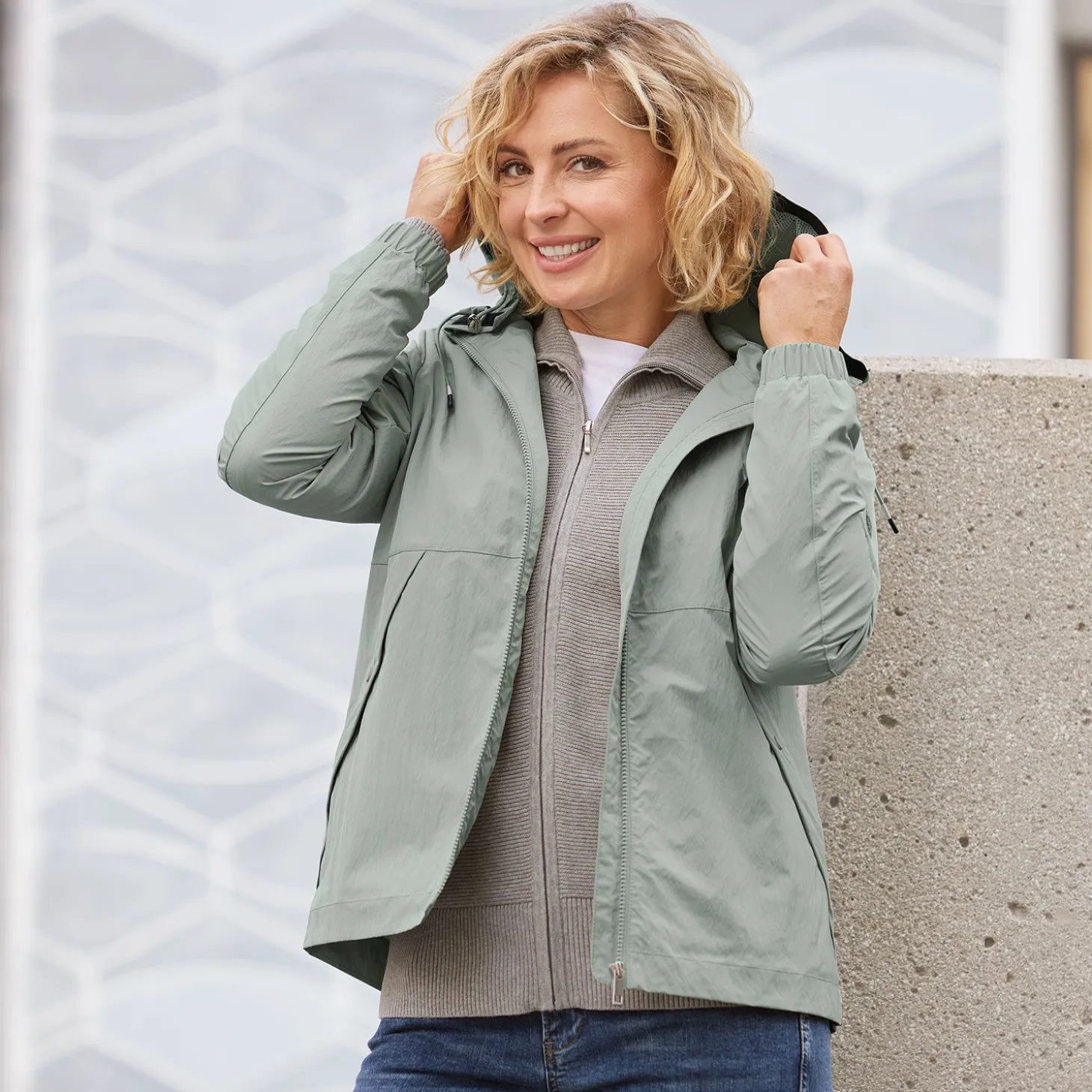Leichte Damen Jacke