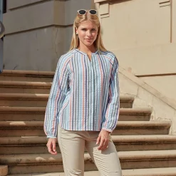 Lockere gestreifte Bluse mit Knopfleiste