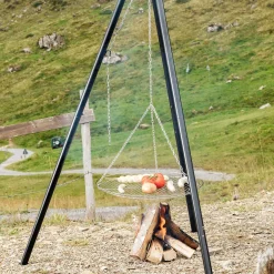 Nouvel Dreibein-Grill Adventure