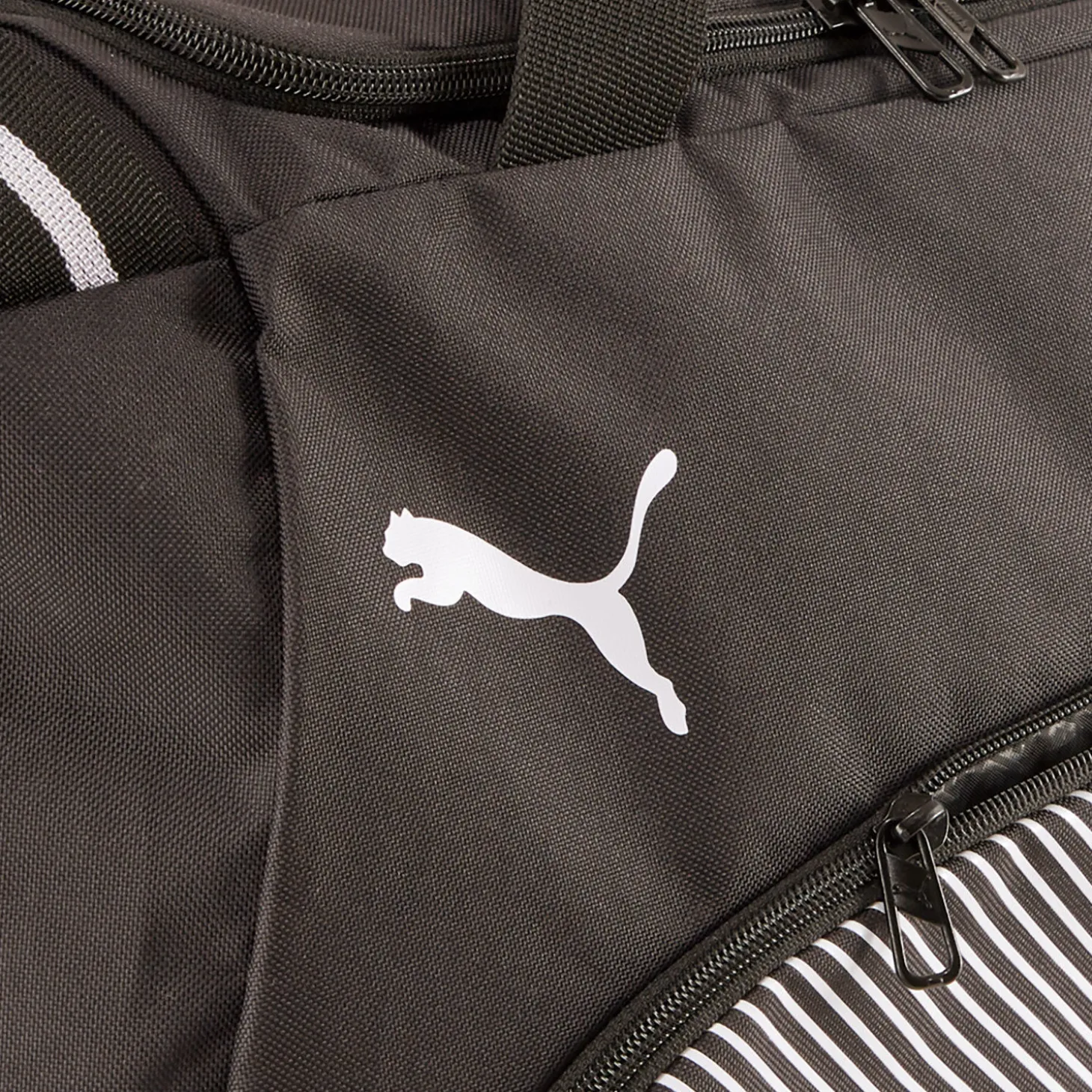 PUMA Sporttasche M