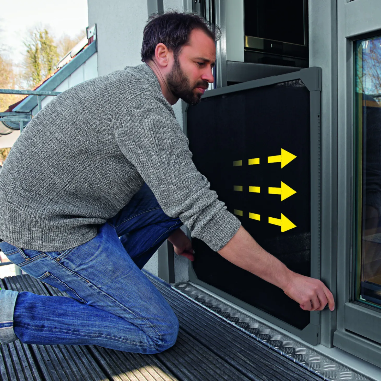 Teleskop-Insektenschutzgitter Schwingtür