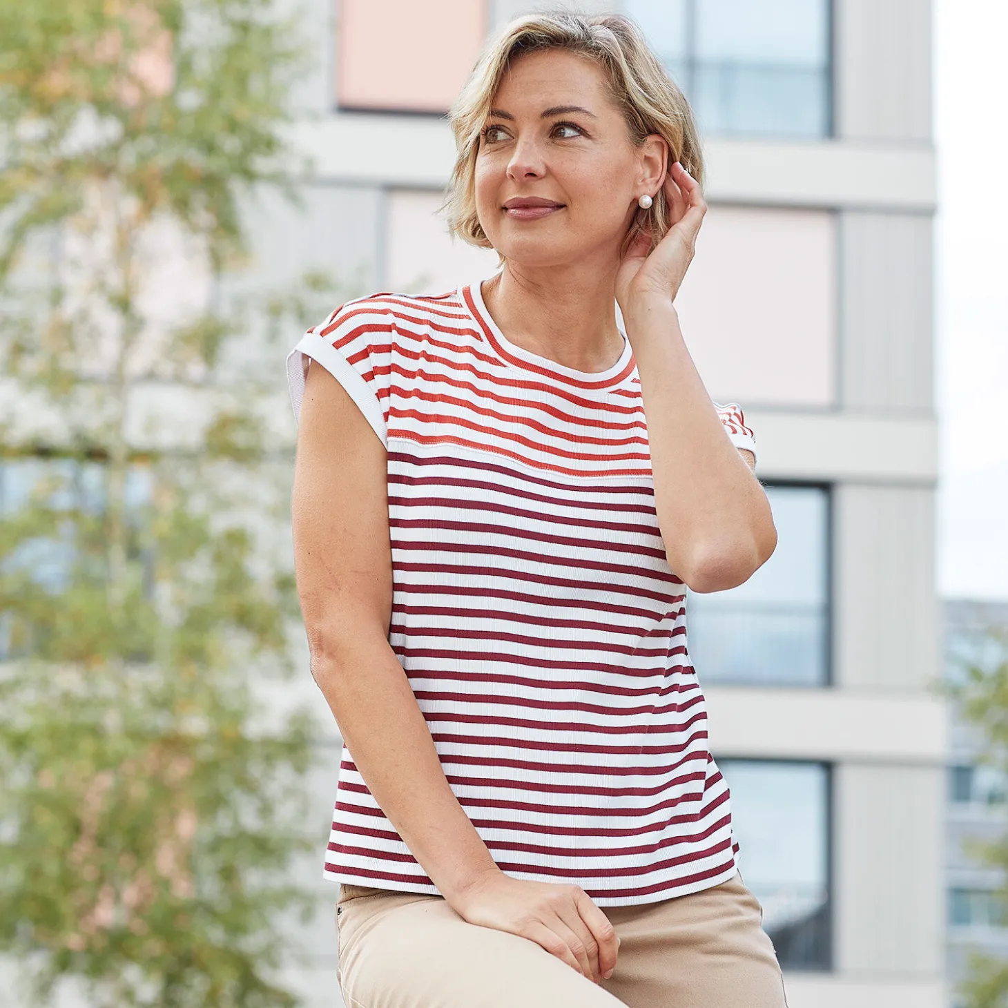 T-Shirt in Rippenstruktur gestreift