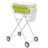 Wäschekorb-Trolley mit Beinen auf Rollen
